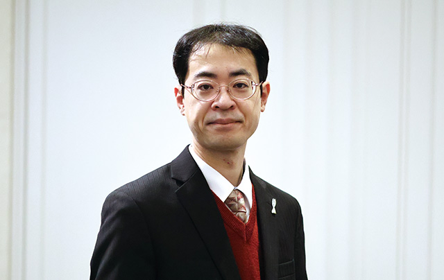 門脇 廉 准教授